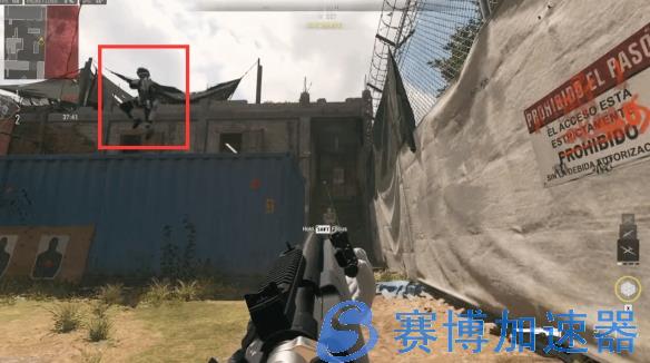 离谱游戏技巧加一！《COD19》玩家“海豚跳”切入战场(加一字毁一部游戏离谱的汉字)